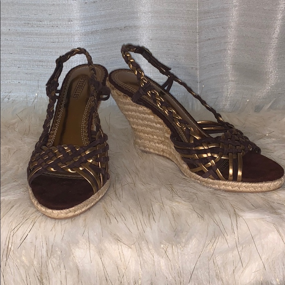 Seychelles Wedge